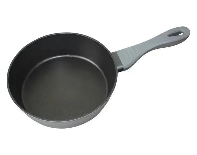 ELO DUR Select Schmorpfanne, 24 cm, 2.2 l, PFAS-frei, Antihaftbeschichtung, ideal für gesundes Kochen und gleichmäßige Hitzeverteilung.