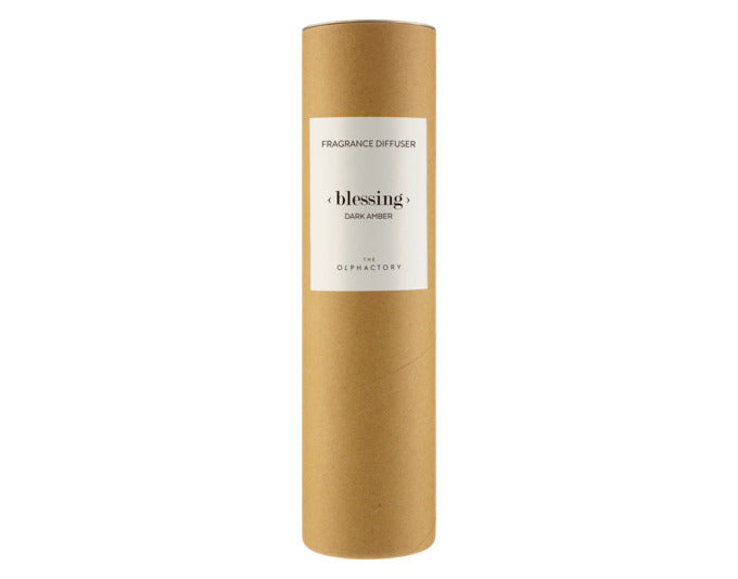 Erleben Sie mit dem Raumduft Dark Amber von THE OLPHACTORY eine luxuriöse Atmosphäre. Der 100 ml Diffuser sorgt für langanhaltenden, warmen Duft.