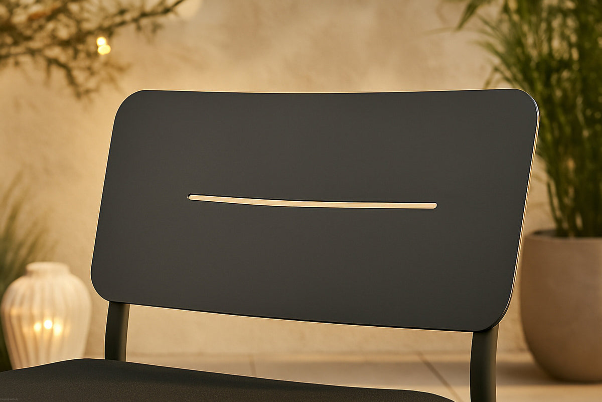 Lina Sessel in Schwarz präsentiert im Onlineshop von KAQTU Design AG. Outdoor-Sessel ist von Venture Home