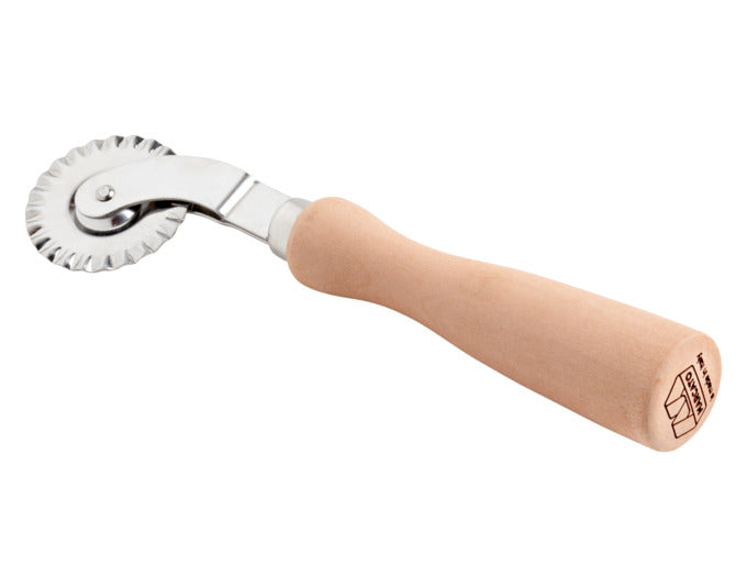 MARCATO Teigrädchen Pasta rund mit Holzgriff 4.5 cm in  präsentiert im Onlineshop von KAQTU Design AG. Backutensilien ist von MARCATO