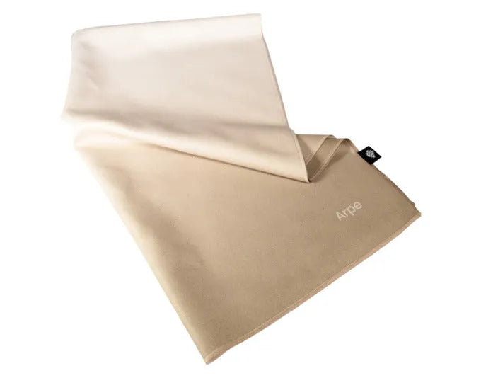ARPE Handtuch calm sand cream 50 x 95 cm in  präsentiert im Onlineshop von KAQTU Design AG. Badzubehör ist von ARPE