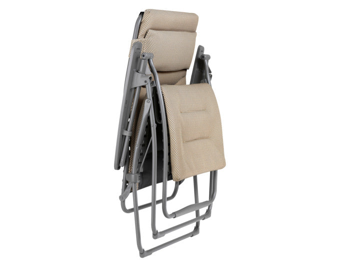 Ergonomischer Relaxsessel LAFUMA Futura BeComfort® XL, robustes Titangestell, komfortabel, ideal für Entspannung und Erholung.
