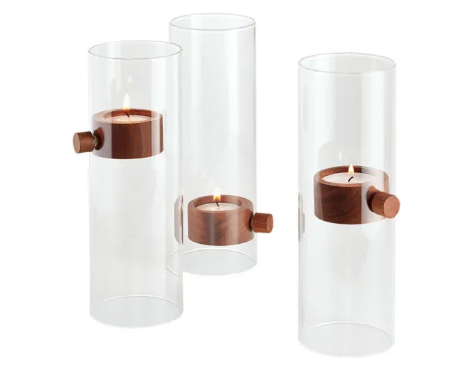 Eleganter Teelichthalter aus Glas und Nussbaumholz, 20 cm hoch, ideal für stilvolle Beleuchtung und modernes Design.