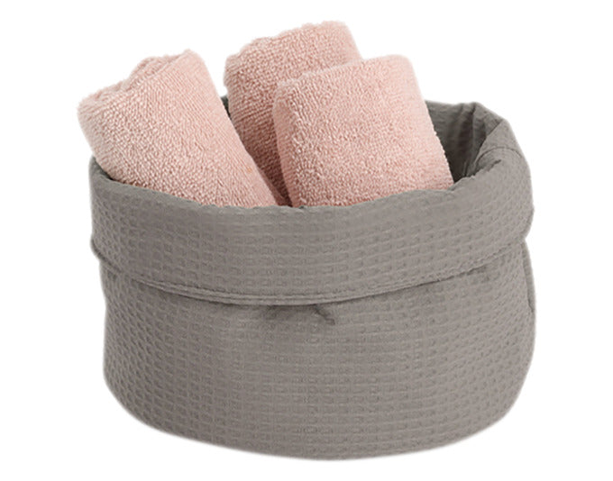 Eleganter Aufbewahrungskorb aus Waffelpiqué in Taupe, ideal für stilvolle Organisation, Maße: Ø 20x12 cm, von ZELLER PRESENT.