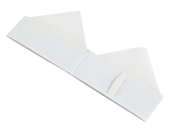 Praktische beige Aufbewahrungsbox aus Polyester/Vlies mit 16 Fächern, ideal für Ordnung, Maße: 30x30x11 cm, von ZELLER PRESENT.