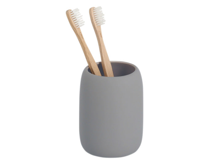 Eleganter Zahnputzbecher aus grauer Keramik von ZELLER PRESENT. Ideal für stilvolle Badezimmergestaltung und praktische Zahnbürstenaufbewahrung.