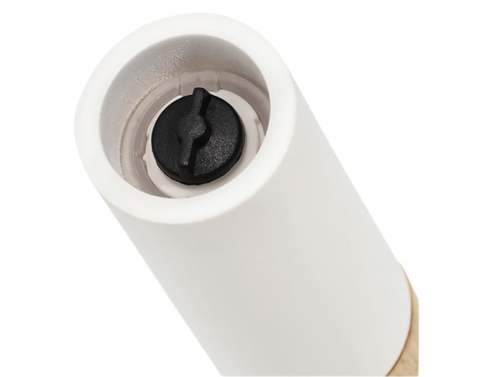 Elegante Salz- und Pfeffermühle aus weißem Gummibaumholz, 18,2 cm hoch, von ZELLER PRESENT, ideal für stilvolles Würzen.