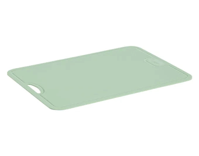 ZELLER Schneidmatte Kunststoff salbei 39x28x0.3 cm in  präsentiert im Onlineshop von KAQTU Design AG. Schneidbrett ist von ZELLER PRESENT