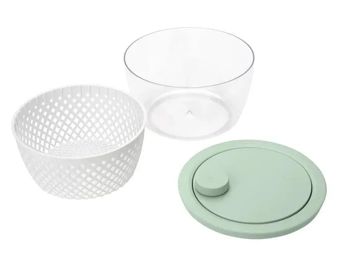 Die BRABANTIA Salatschleuder Tasty+ in Jadegrün ist ein praktisches Küchenutensil für frische und knackige Salate.