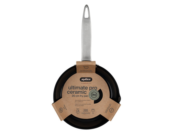 Die ZYLISS Ultimate Pro Bratpfanne, 20 cm, PFAS-frei, bietet langlebige Antihaftleistung und ist ideal für gesundes Kochen.