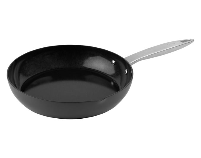 ZYLISS Bratpfanne Ultimate Pro PFAS-frei 24 cm in  präsentiert im Onlineshop von KAQTU Design AG. Bratpfanne ist von ZYLISS