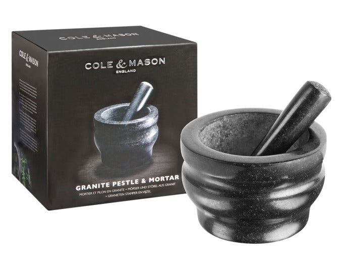 COLE&MASON Mörser mit Stössel Granit schwarz 18 cm in  präsentiert im Onlineshop von KAQTU Design AG. Küchenhelfer ist von COLE & MASON