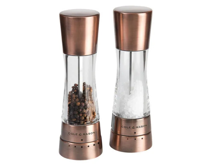 COLE&MASON Pfeffer-/Salzmühlen Set Derwent kupfer 19x6x6 cm in  präsentiert im Onlineshop von KAQTU Design AG. Salz & Pfeffer ist von COLE & MASON