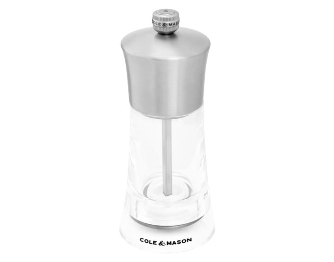 Elegante Salzmühle aus Acryl und Edelstahl, 15 cm hoch, von COLE & MASON. Perfekt für stilvolles Würzen in der Küche.