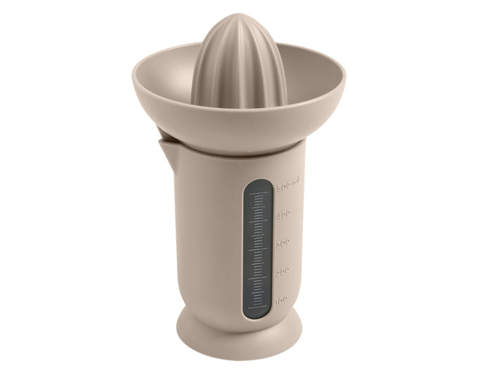 BLIM PLUS Zitruspresse Ufo 0.50 l 2-teilig grau in  präsentiert im Onlineshop von KAQTU Design AG. Küchenhelfer ist von BLIMPLUS