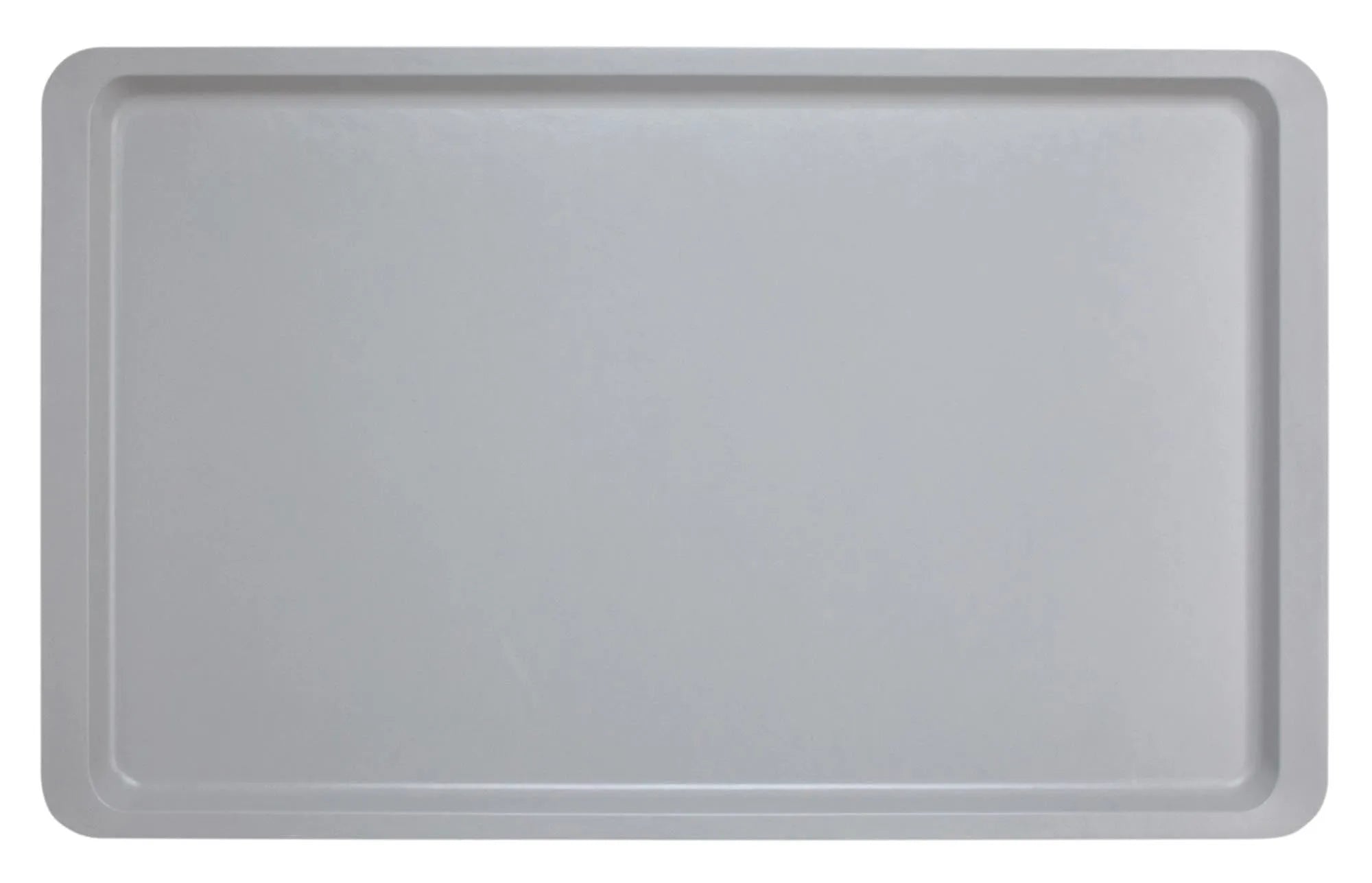 Das lichtgraue Tablett Versa 32.5x53cm von Cambro: robust, rutschfest, stapelbar – ideal für Gastronomie und Cafés.