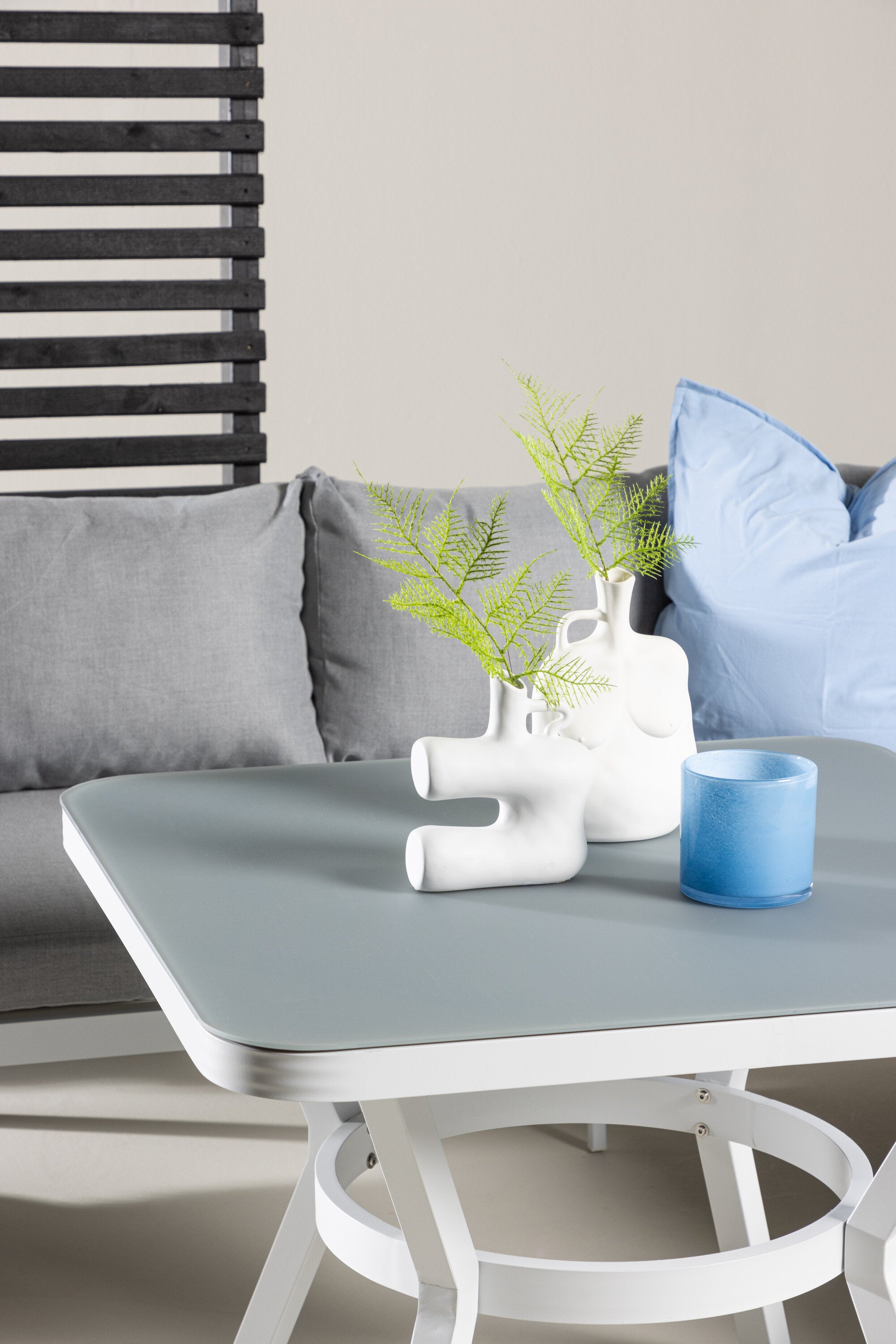 Virya Ecksofa Outdoorset 90cm in Grau / Hellgrau präsentiert im Onlineshop von KAQTU Design AG. Loungeset ist von Venture Home