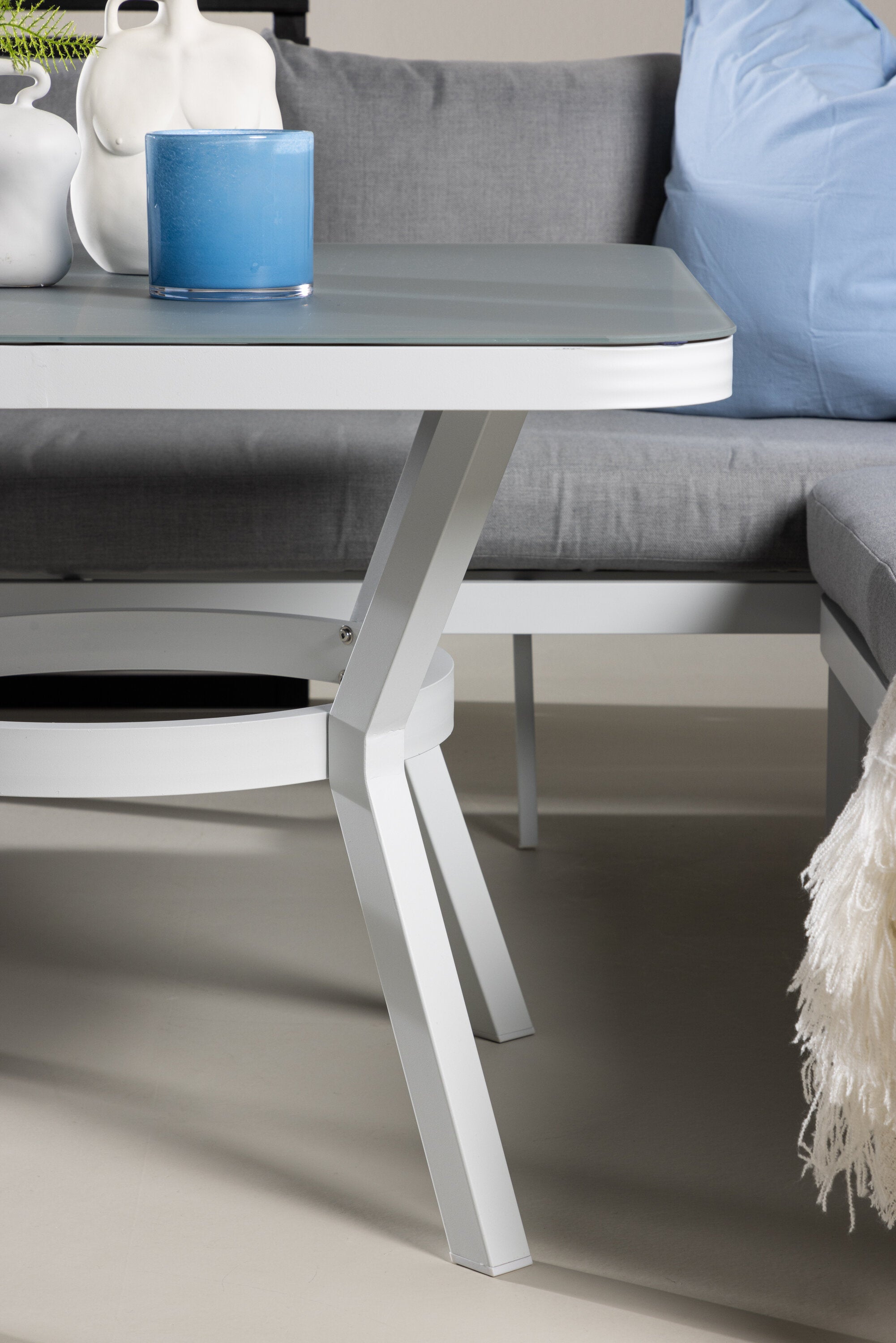 Virya Ecksofa Outdoorset 90cm in Grau / Hellgrau präsentiert im Onlineshop von KAQTU Design AG. Loungeset ist von Venture Home