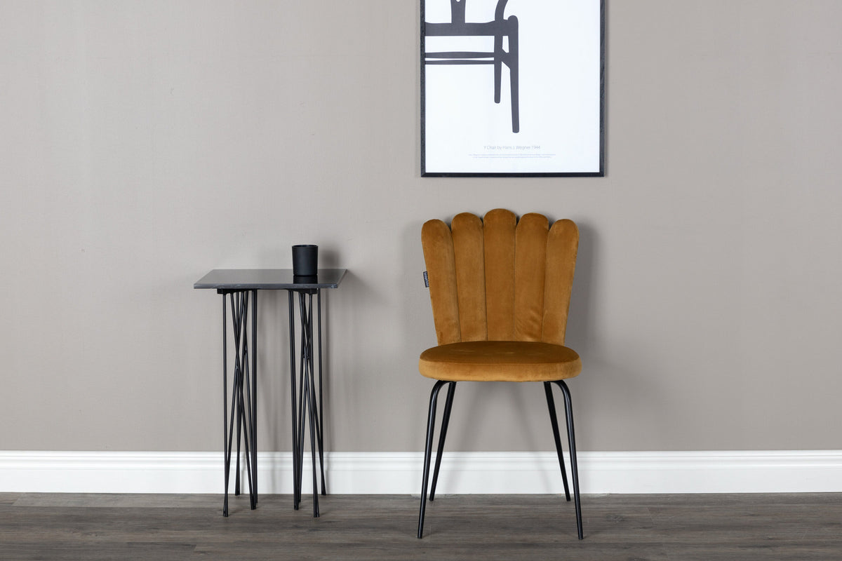 Limhamn Stuhl in Gelb präsentiert im Onlineshop von KAQTU Design AG. Stuhl ist von Furniture Fashion