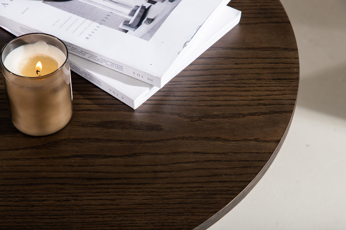 Olivia Coffee Tisch von Venture Home – Wohnbeispiel