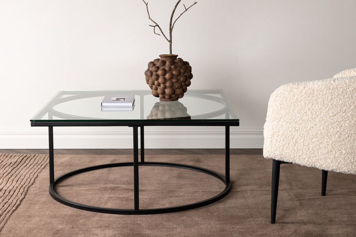 Skanör Beistelltisch in Schwarz präsentiert im Onlineshop von KAQTU Design AG. Beistelltisch ist von Furniture Fashion