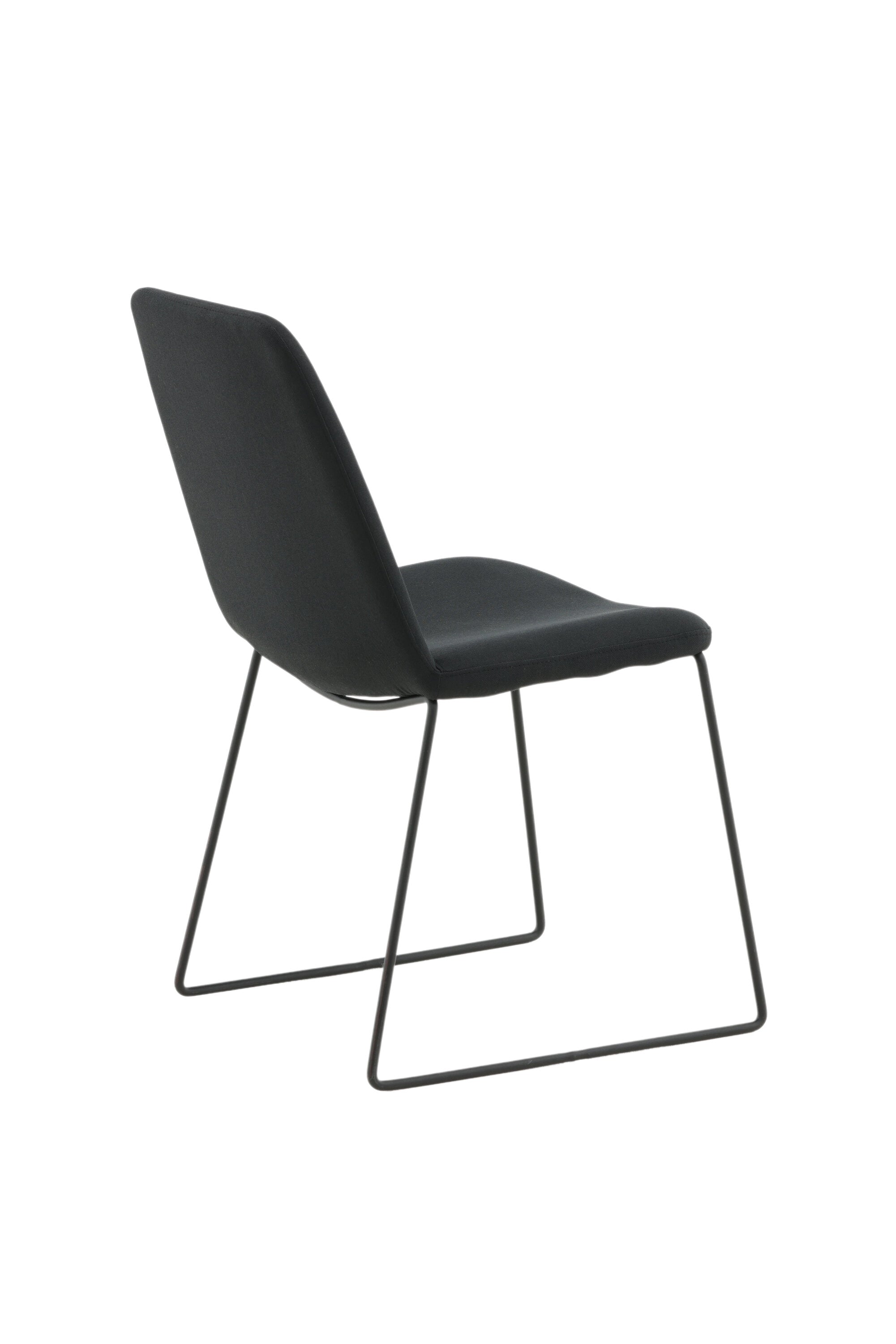 Muce Stuhl in Schwarz präsentiert im Onlineshop von KAQTU Design AG. Stuhl ist von Venture Home