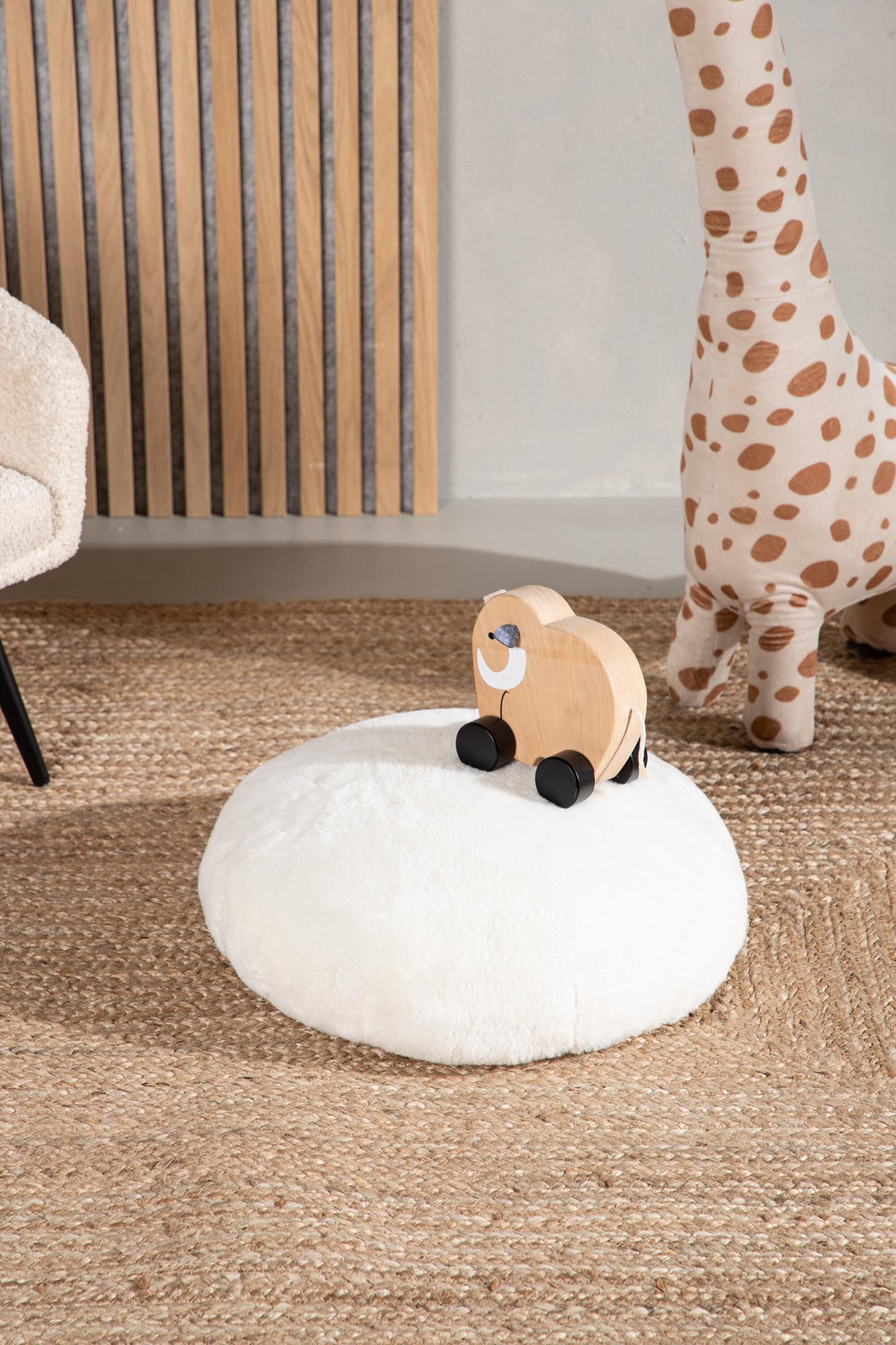 Ruston Ottoman / Pouf - KAQTU Design