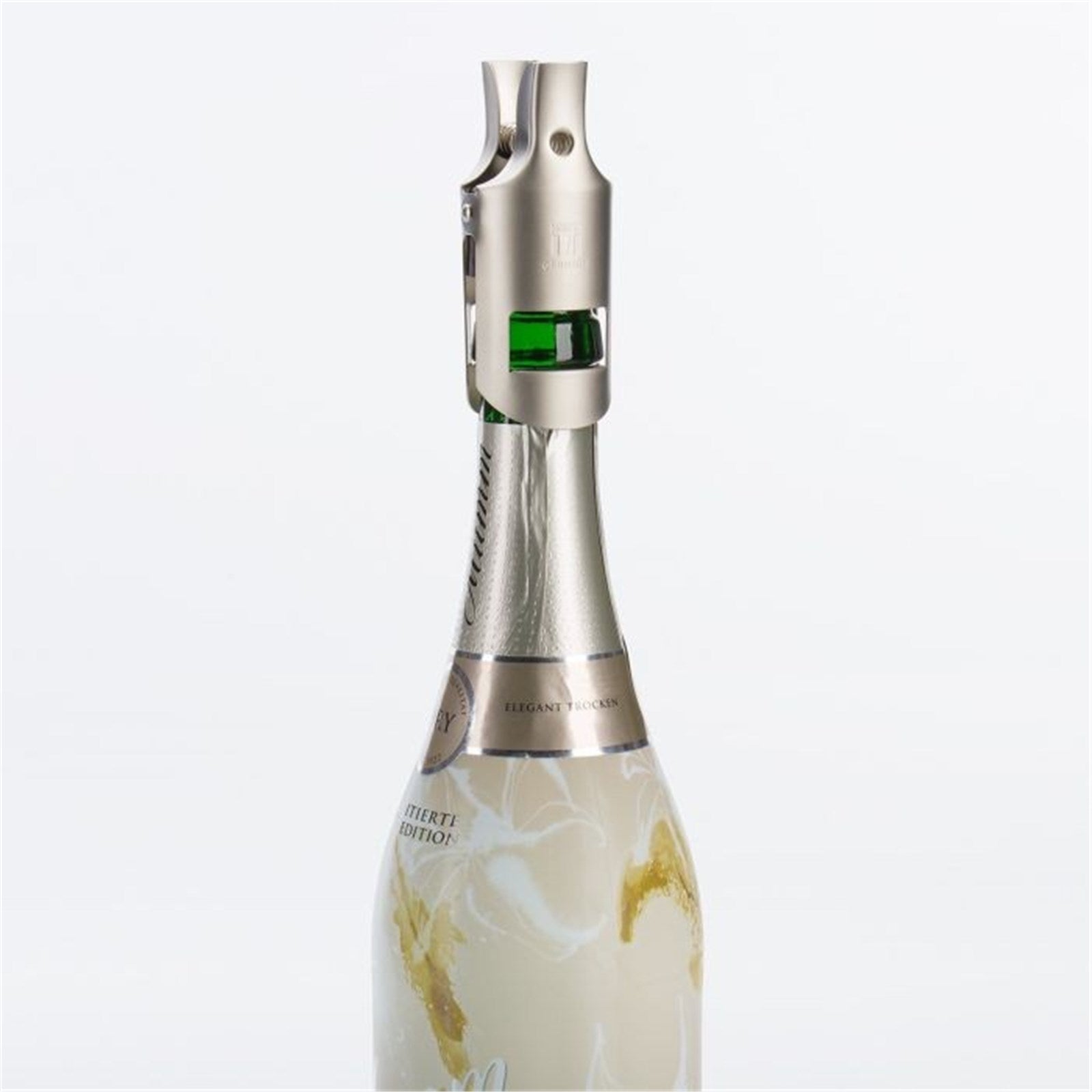 Stilvoller Sektverschluss von Westmark, edelmattiert, 9x4.5x4cm – bewahrt Frische und überzeugt mit zeitgemässer Eleganz.