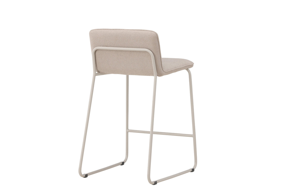 Bisbee Barstuhl in Beige präsentiert im Onlineshop von KAQTU Design AG. Barstuhl ist von Venture Home