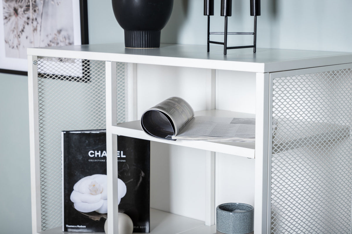 Mischa Regal in Weiss präsentiert im Onlineshop von KAQTU Design AG. Standregal ist von Venture Home