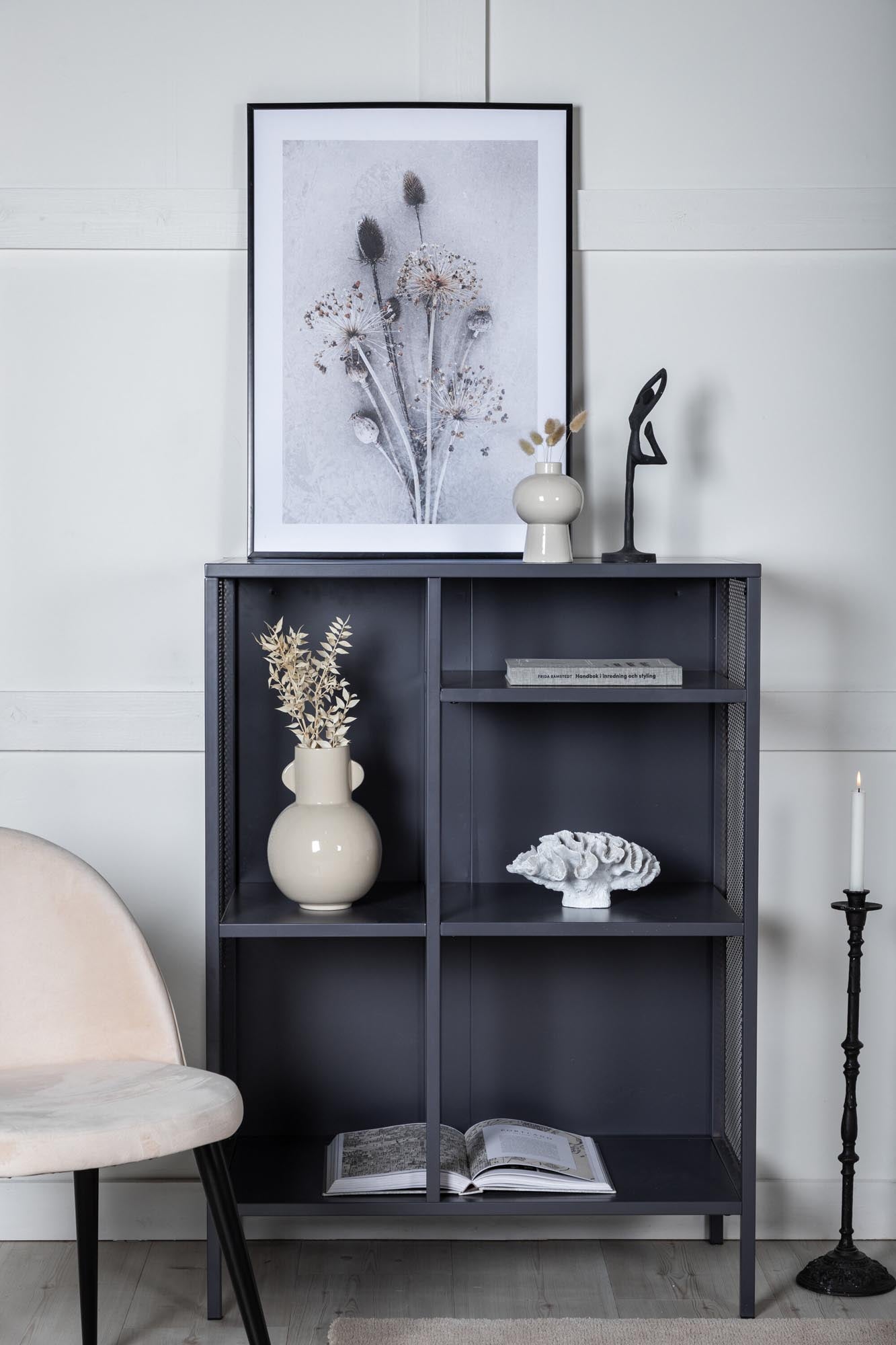 Mischa Regal in Grau präsentiert im Onlineshop von KAQTU Design AG. Standregal ist von Venture Home