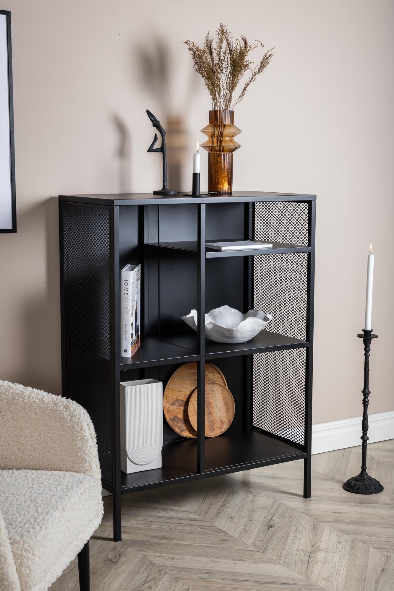 Mischa Regal in Schwarz präsentiert im Onlineshop von KAQTU Design AG. Standregal ist von Venture Home