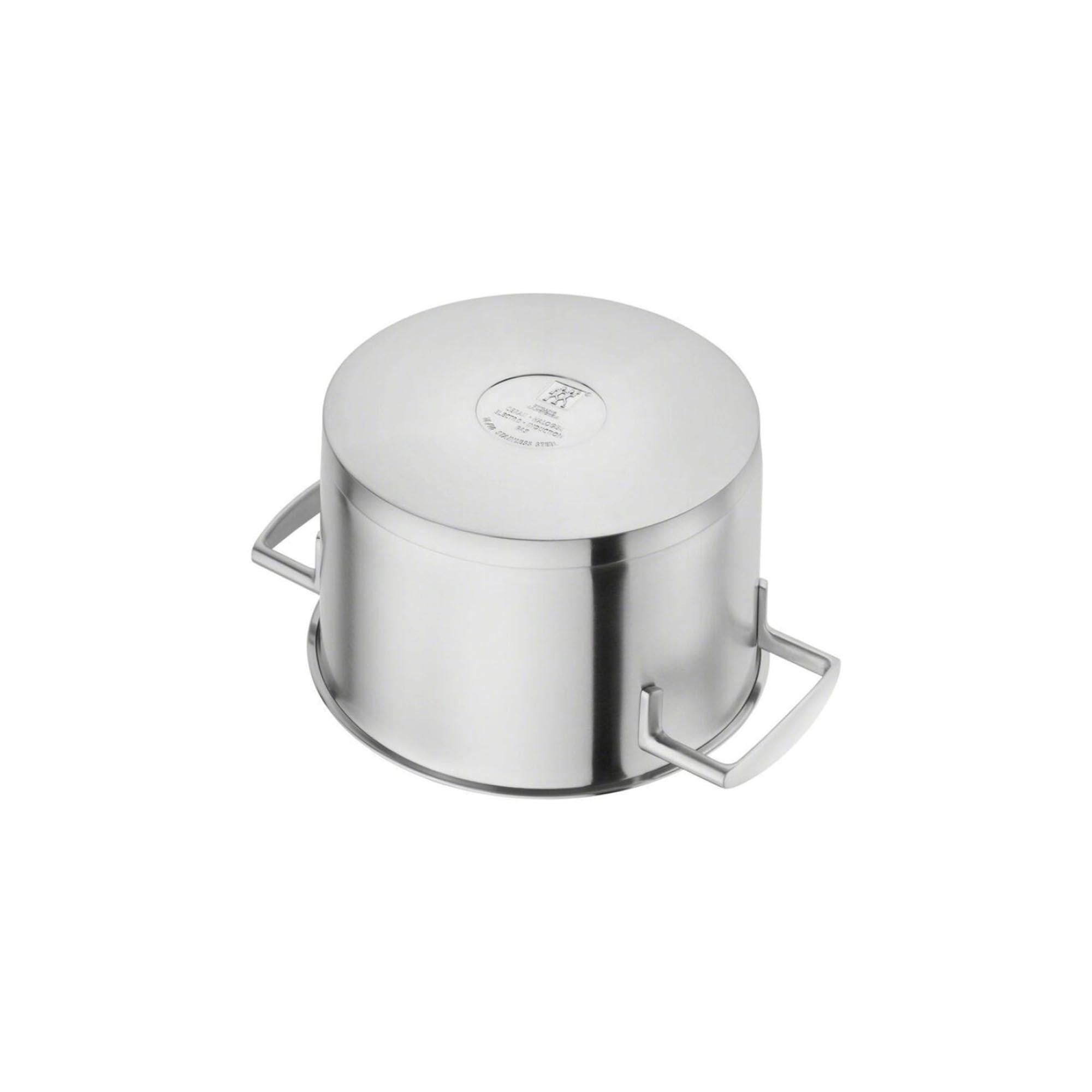 Das 5-teilige Zwilling Vitality Kochgeschirr-Set überzeugt mit Qualität und Vielseitigkeit für Ihre kulinarischen Kreationen.