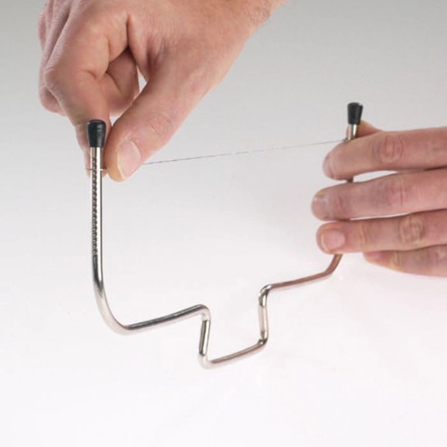 Tortenbodenteiler Simplex von Westmark, 33x13.8x1cm, präzises Schneiden von Tortenböden für perfekte Backergebnisse.