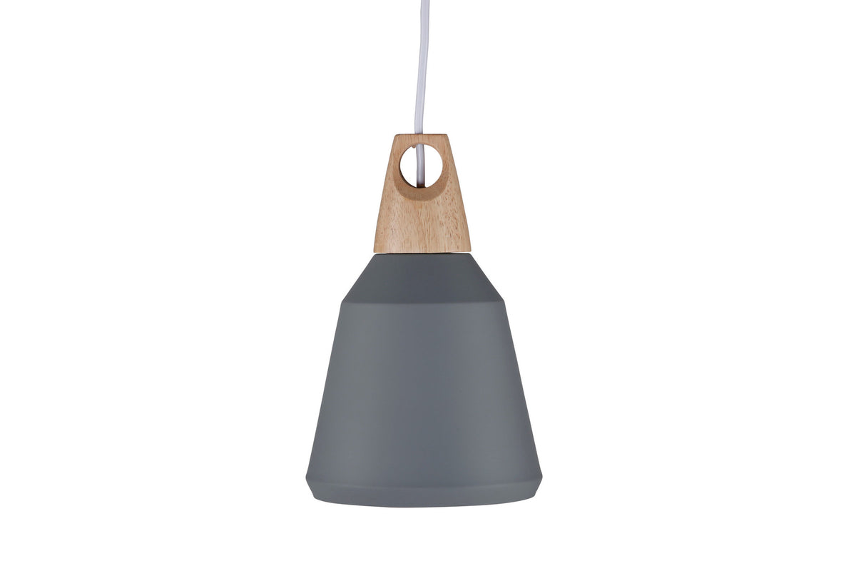 Nao Pendelleuchte in Dunkelgrau präsentiert im Onlineshop von KAQTU Design AG. Pendelleuchte ist von Venture Home