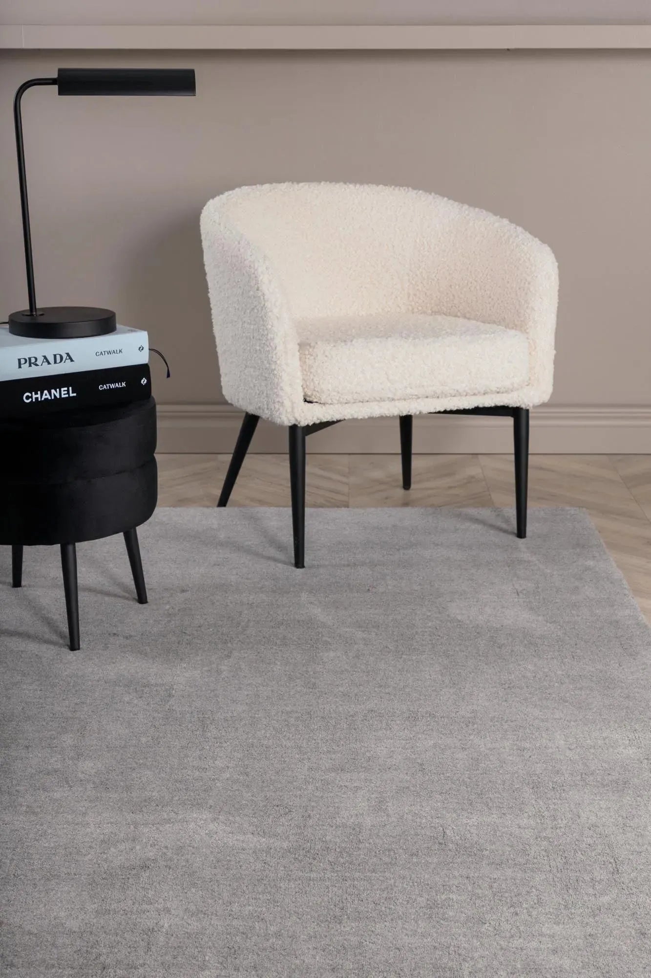 Ulla Teppich von Venture Home: Modernes Design trifft auf Komfort.