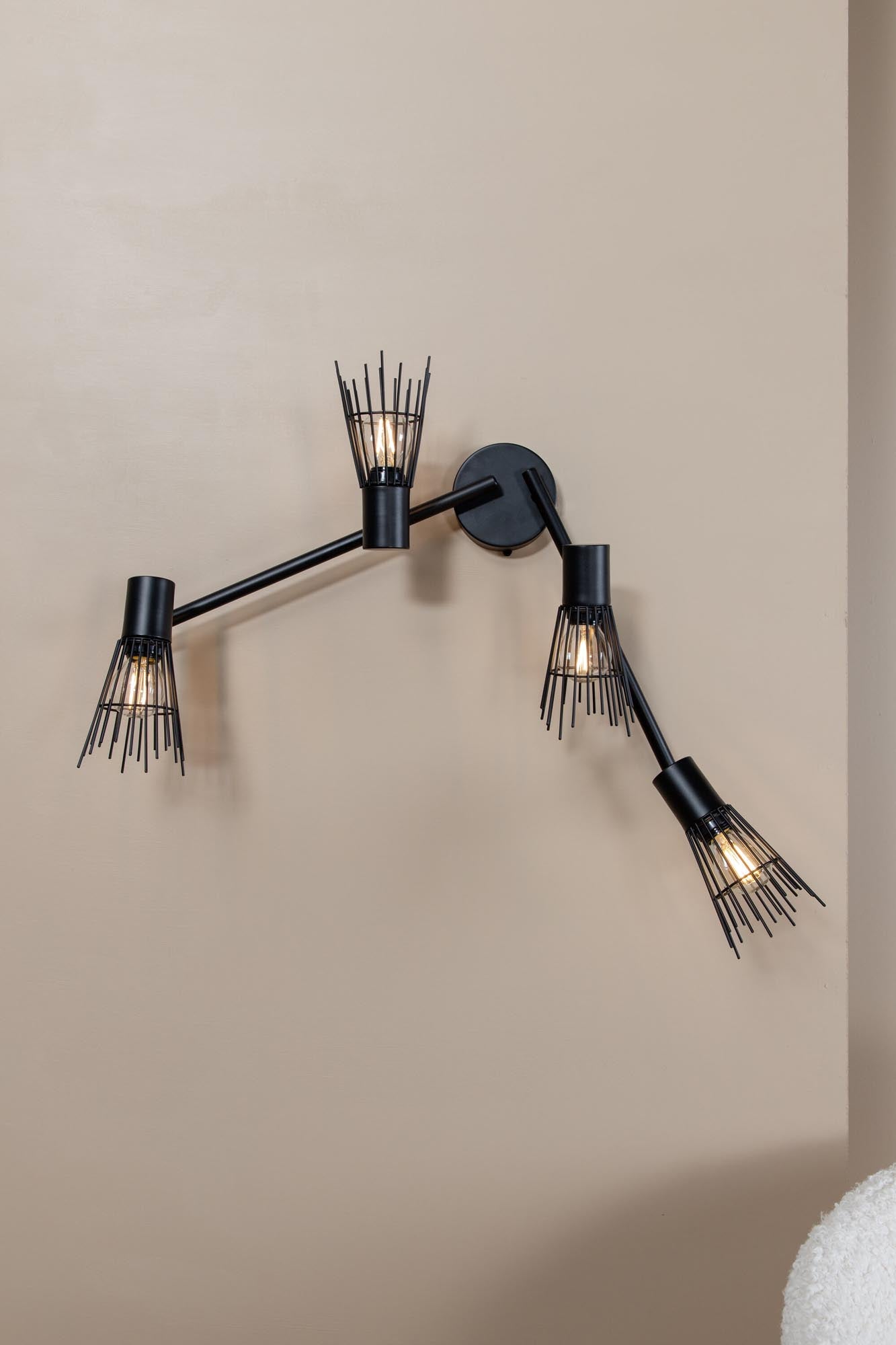 Pico Wandleuchte in Schwarz präsentiert im Onlineshop von KAQTU Design AG. Wandleuchte ist von Venture Home