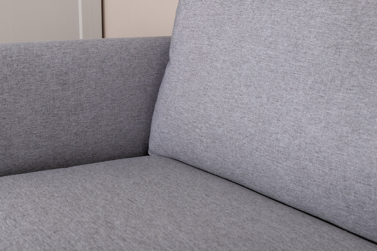 Zoom 2er Sofa in Grau präsentiert im Onlineshop von KAQTU Design AG. 2er Sofa ist von Venture Home