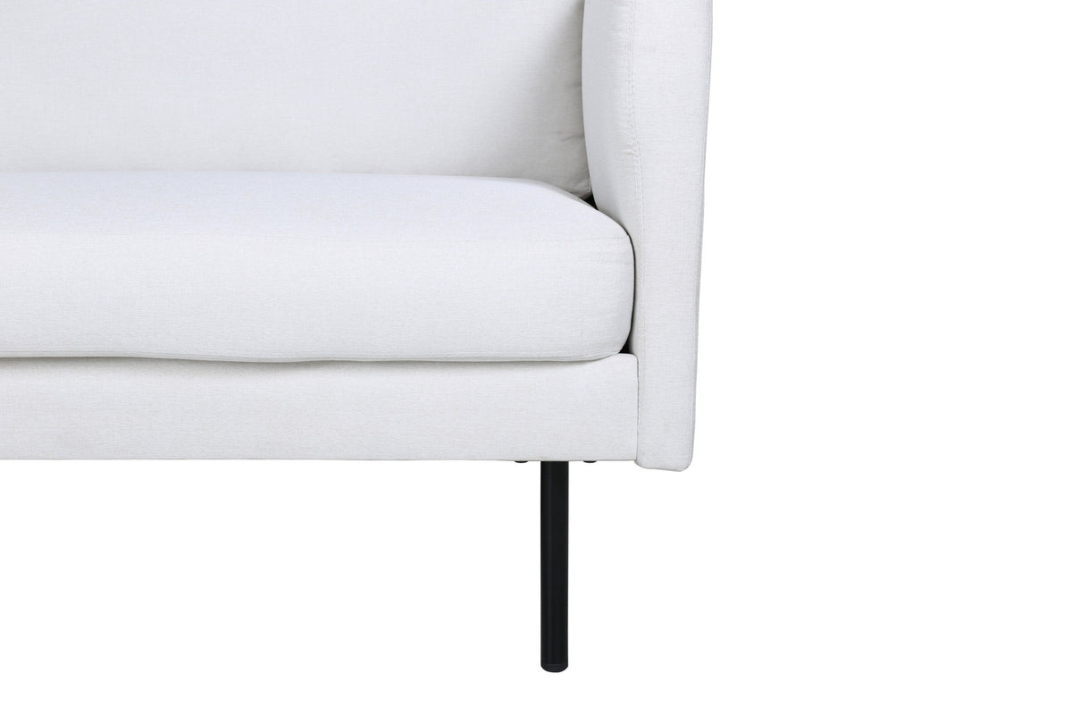 Zoom 3er Sofa in Hell beige präsentiert im Onlineshop von KAQTU Design AG. 3er Sofa ist von Venture Home