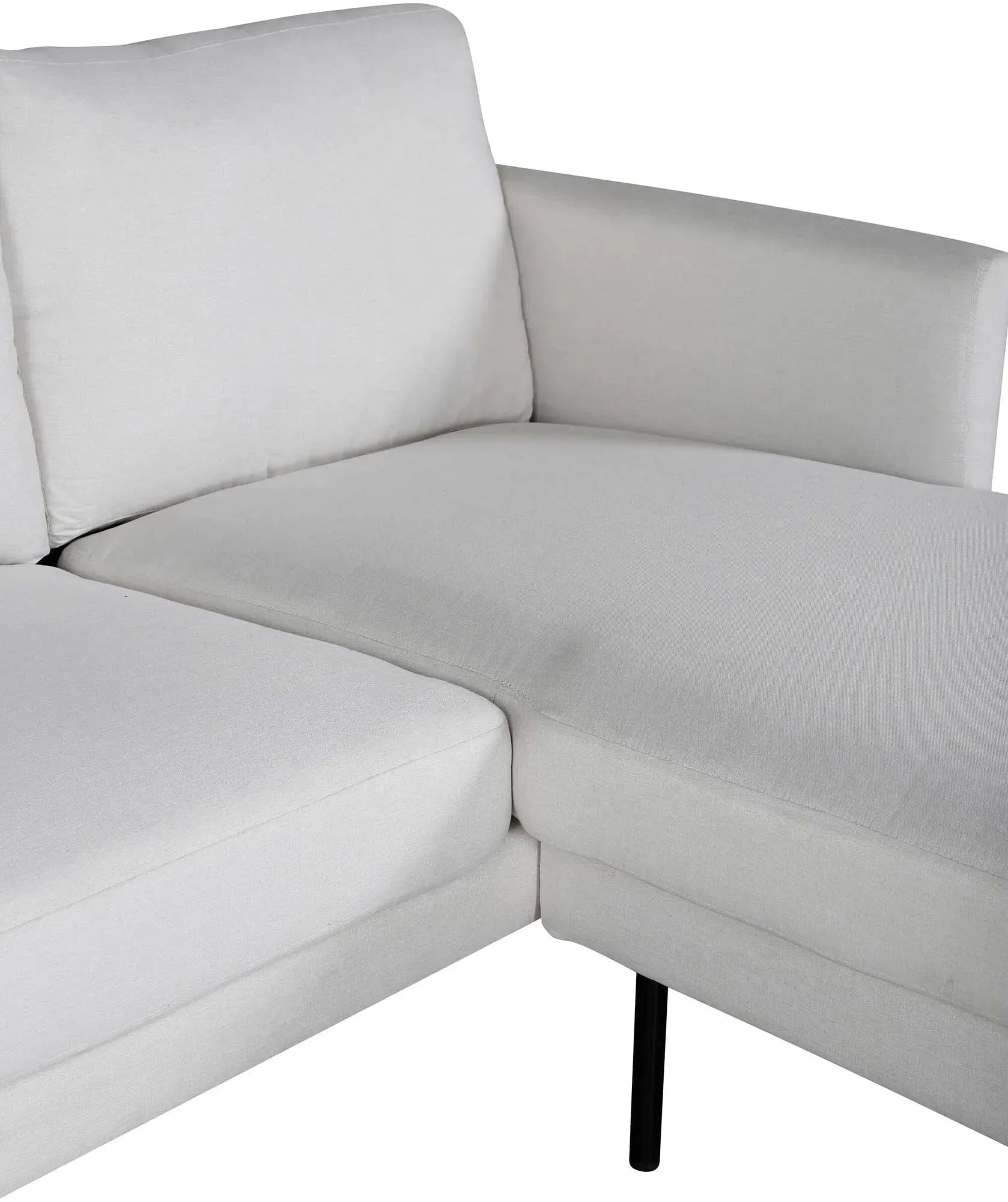 Elegantes Zoom U-Sofa von Venture Home mit weichem Samtbezug.