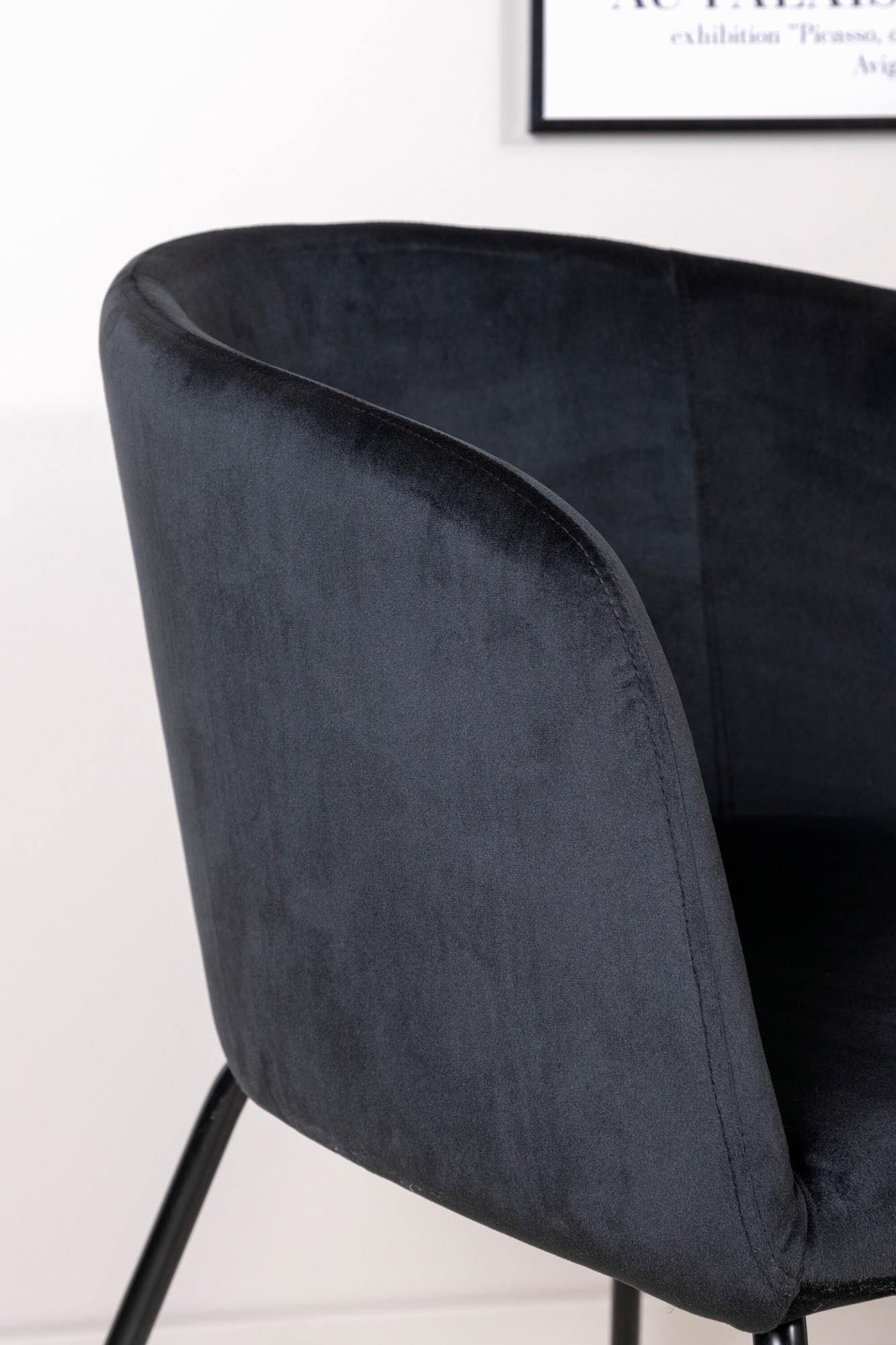 Berit Stuhl in Schwarz präsentiert im Onlineshop von KAQTU Design AG. Schalenstuhl mit Armlehne ist von Venture Home