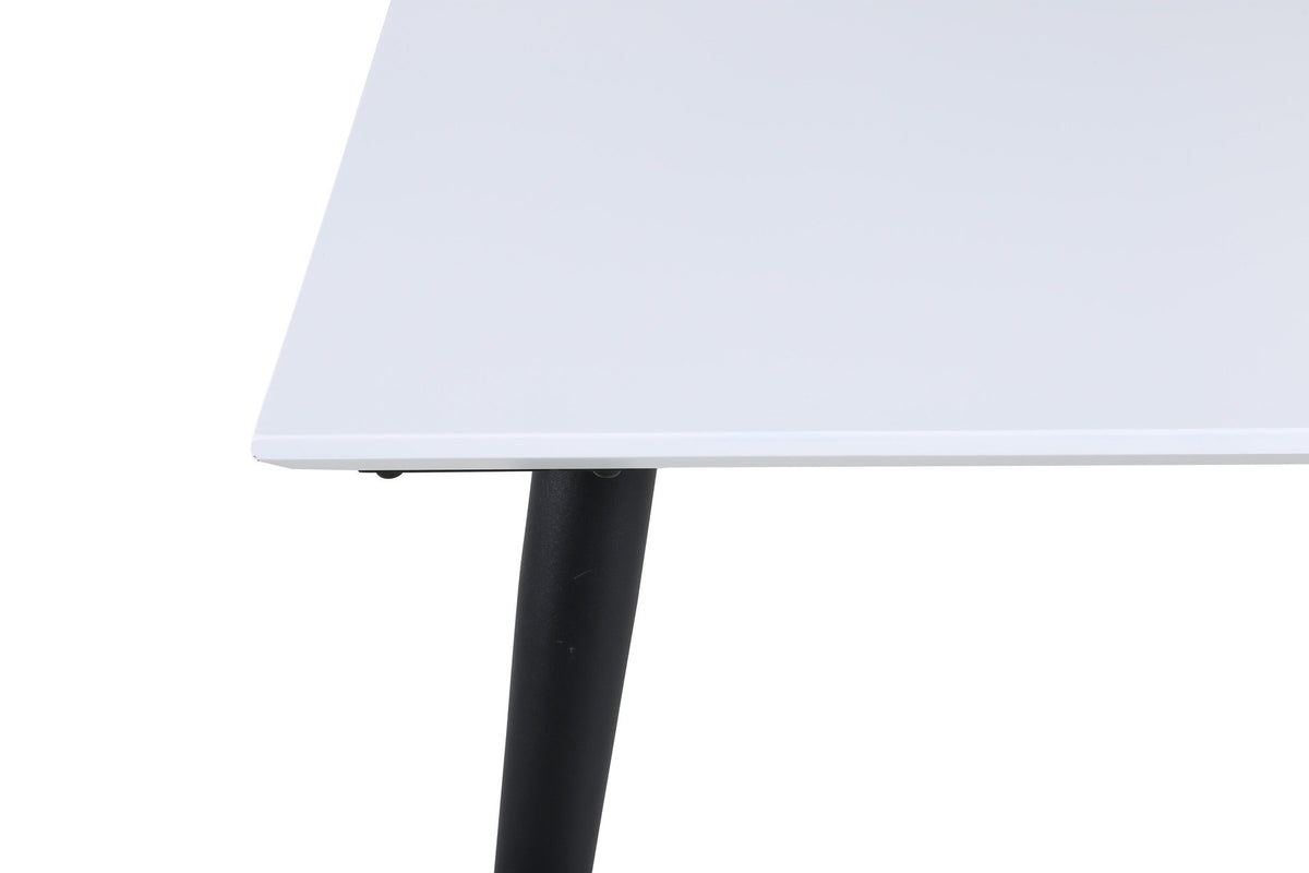 Jimmy Tisch in Weiss präsentiert im Onlineshop von KAQTU Design AG. Esstisch ist von Venture Home