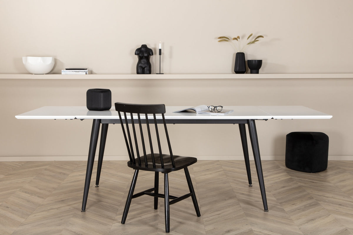 Jimmy Tisch in Weiss präsentiert im Onlineshop von KAQTU Design AG. Esstisch ist von Venture Home