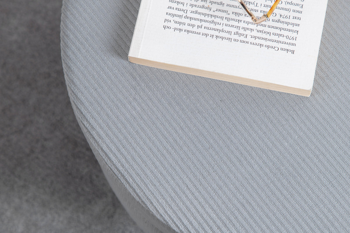 Pot Ottoman / Pouf in Grau präsentiert im Onlineshop von KAQTU Design AG. Pouf ist von Venture Home