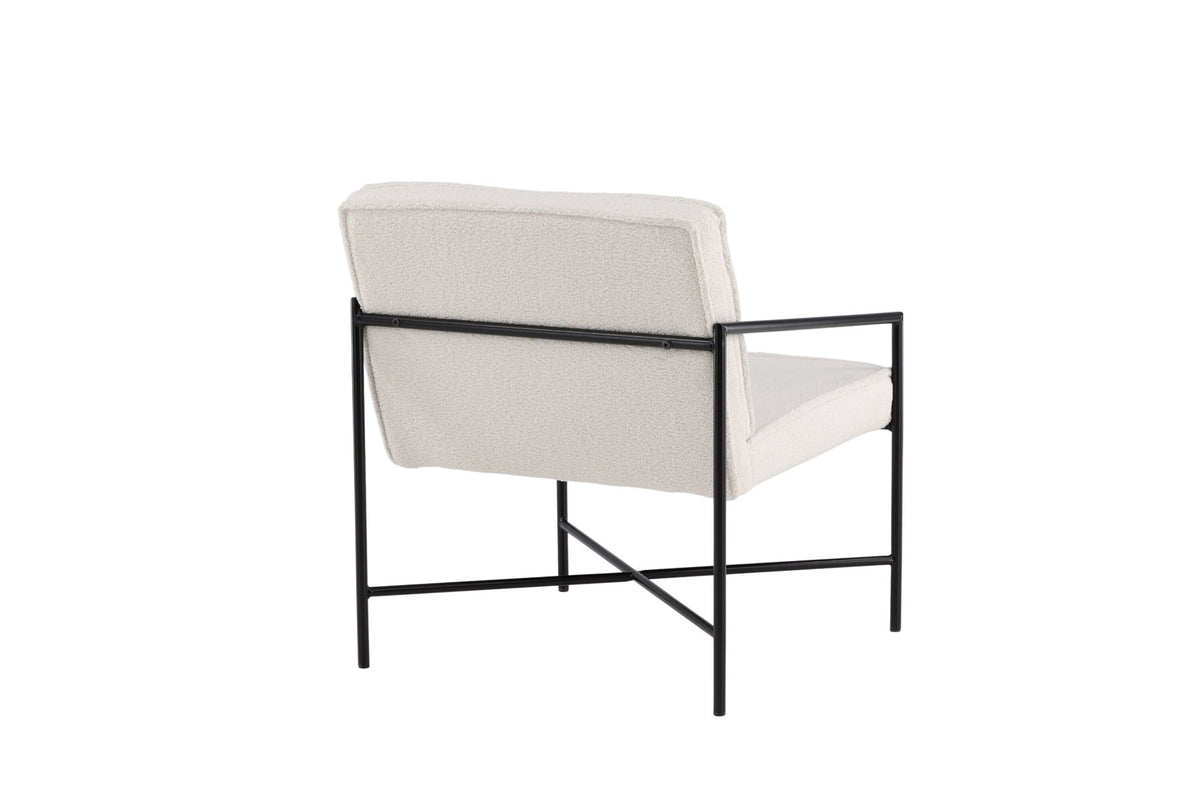 Rakel Sessel in Cremefarben präsentiert im Onlineshop von KAQTU Design AG. Sessel mit Armlehnen ist von Venture Home