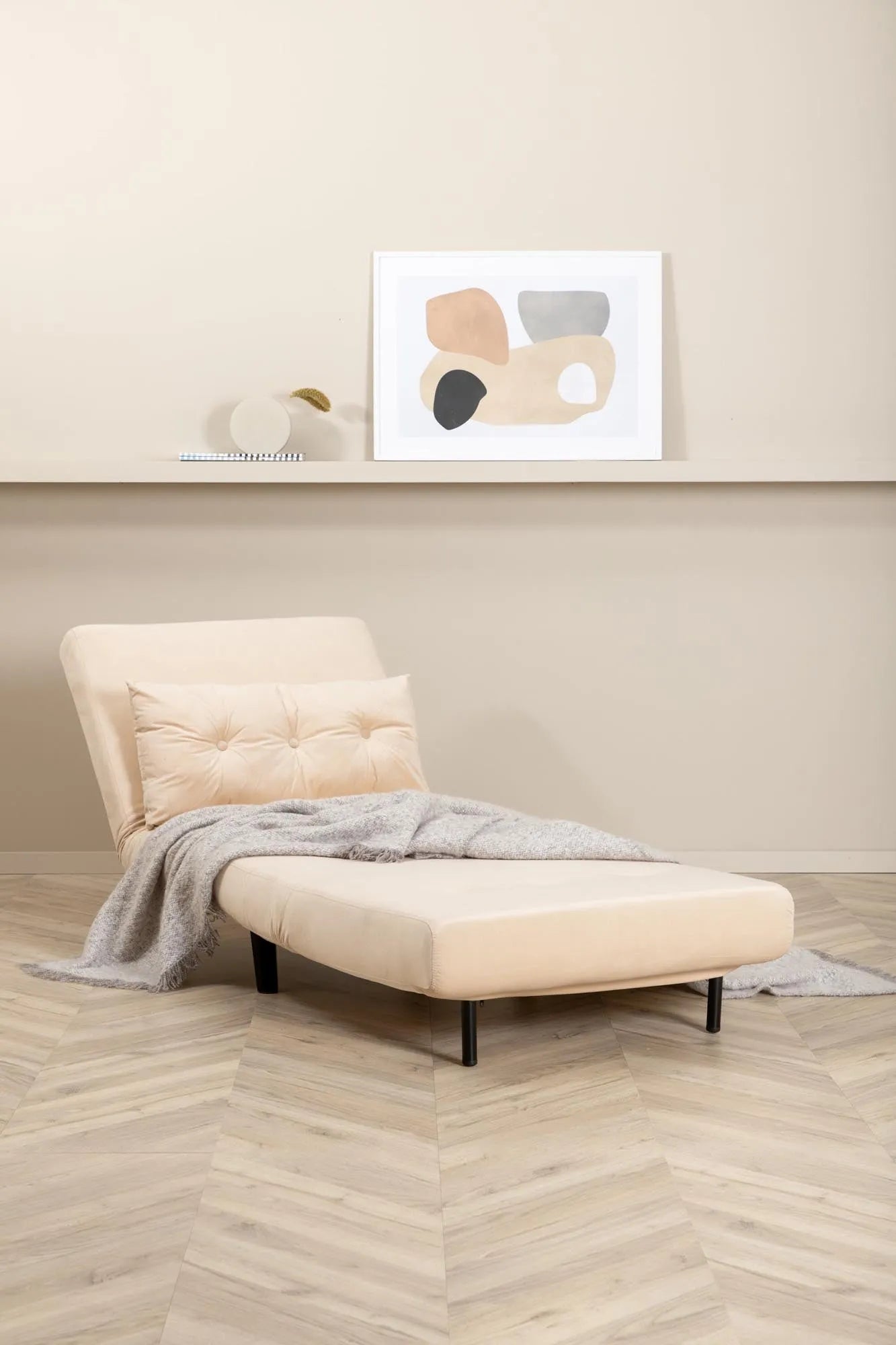 Vicky Bettsofa: Modernes Design und Funktionalität vereint.