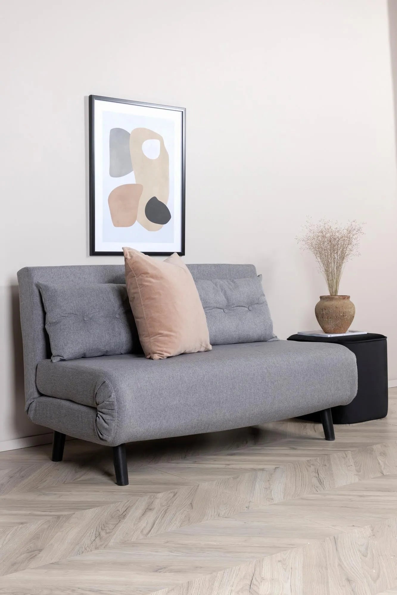 Vicky Bettsofa: Modernes Design und Funktionalität vereint.