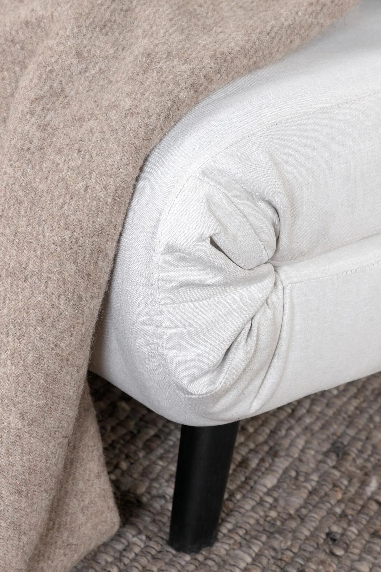 Vicky Bettsofa: Modernes Design und Funktionalität vereint.