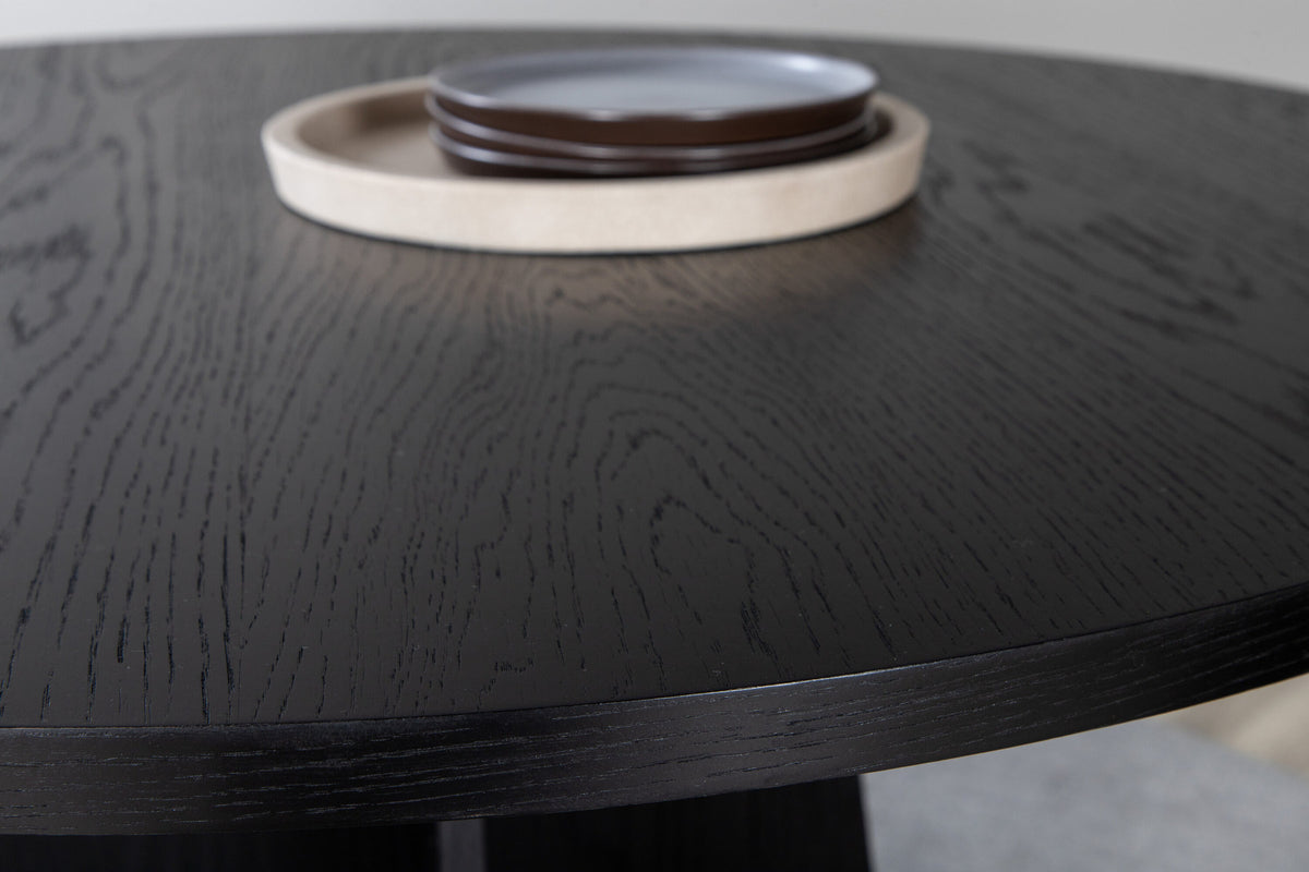 Bootcut Esstisch rund in Schwarz präsentiert im Onlineshop von KAQTU Design AG. Esstisch ist von Venture Home
