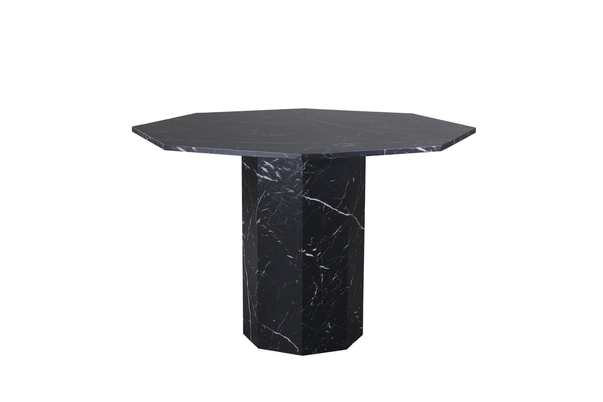 Marbs Tisch in Schwarz präsentiert im Onlineshop von KAQTU Design AG. Esstisch ist von Venture Home